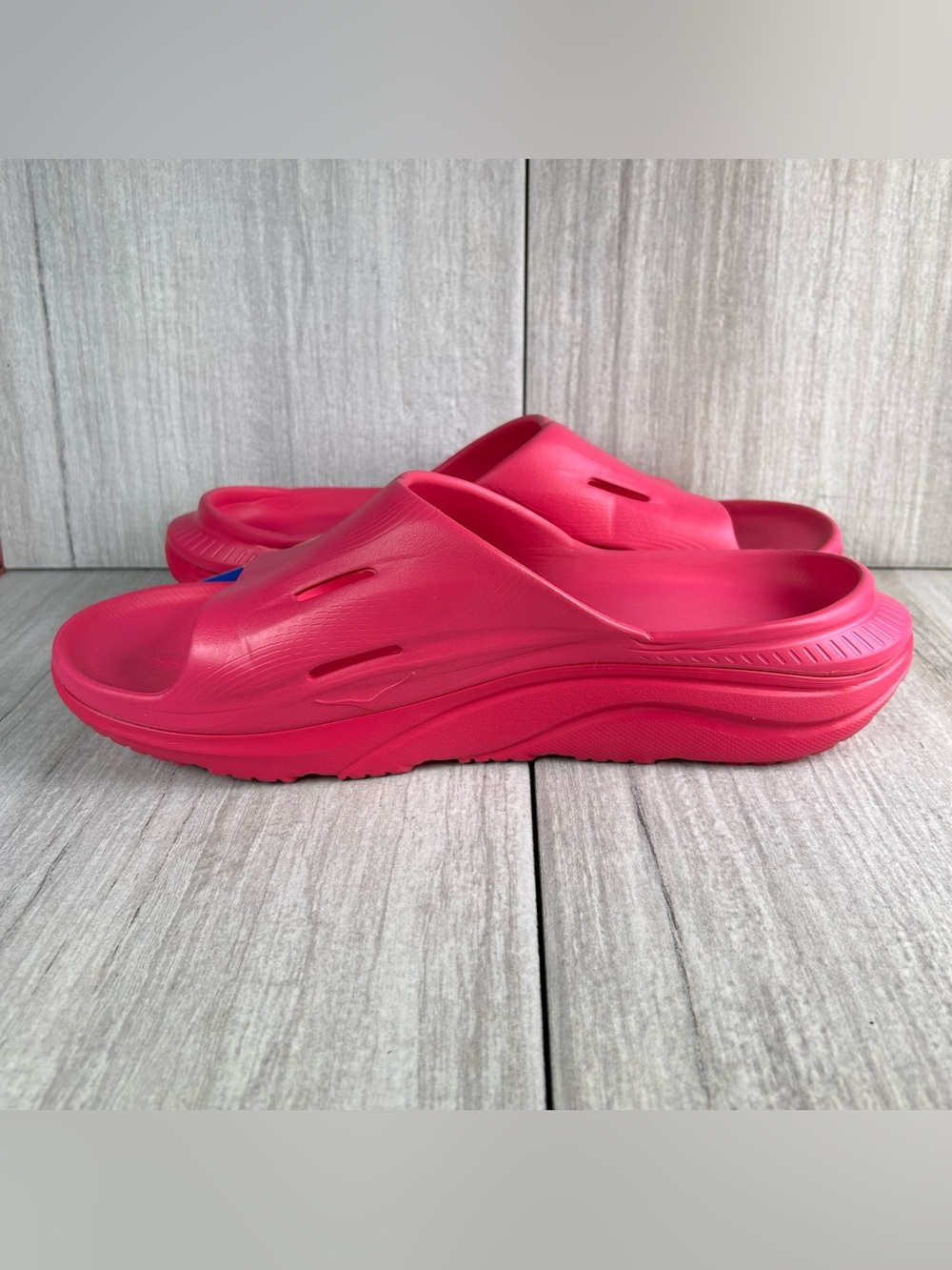 Hoka One One Ora Recovery Slide Bright Pink Comfort Sandals Shoes Men’s Size 12 - Picture 2 of 9